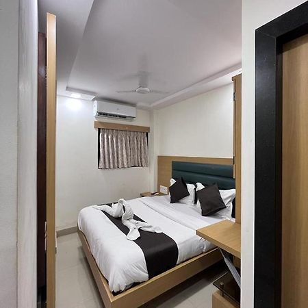 Hotel Sai Grand Residency Mumbai Exteriör bild
