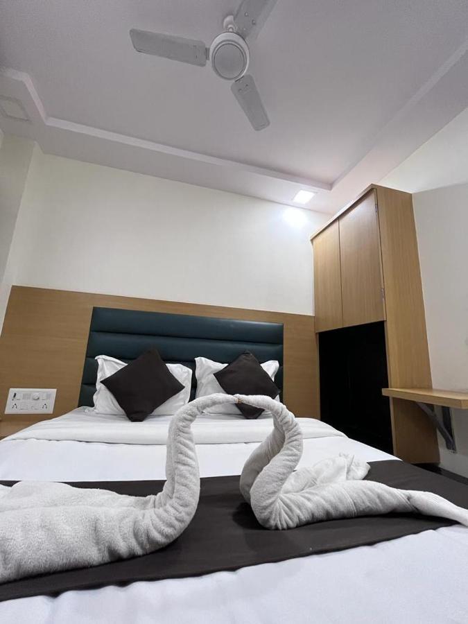 Hotel Sai Grand Residency Mumbai Exteriör bild